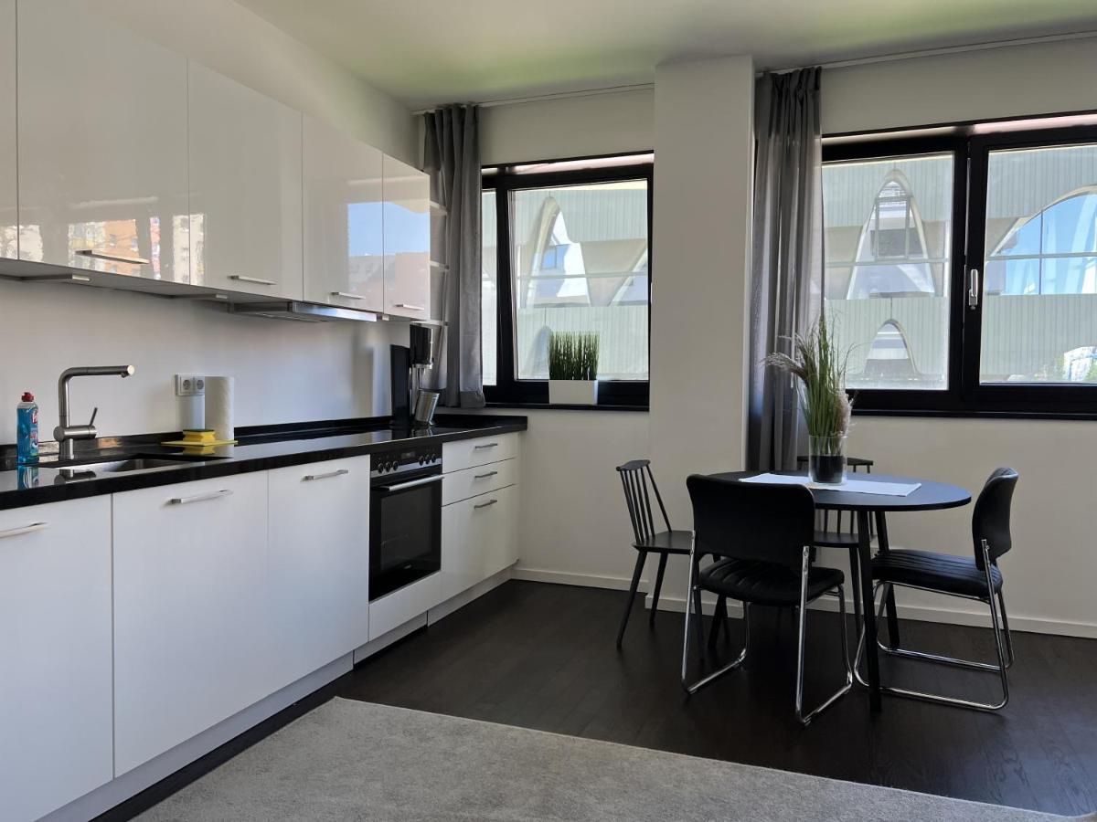 ברלין Luxury Waterfront Apartment מראה חיצוני תמונה