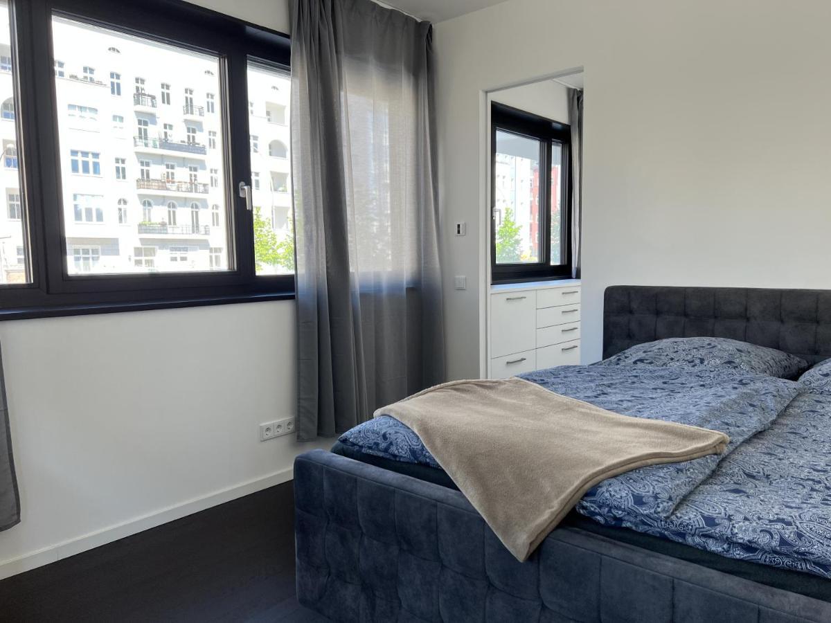 ברלין Luxury Waterfront Apartment מראה חיצוני תמונה