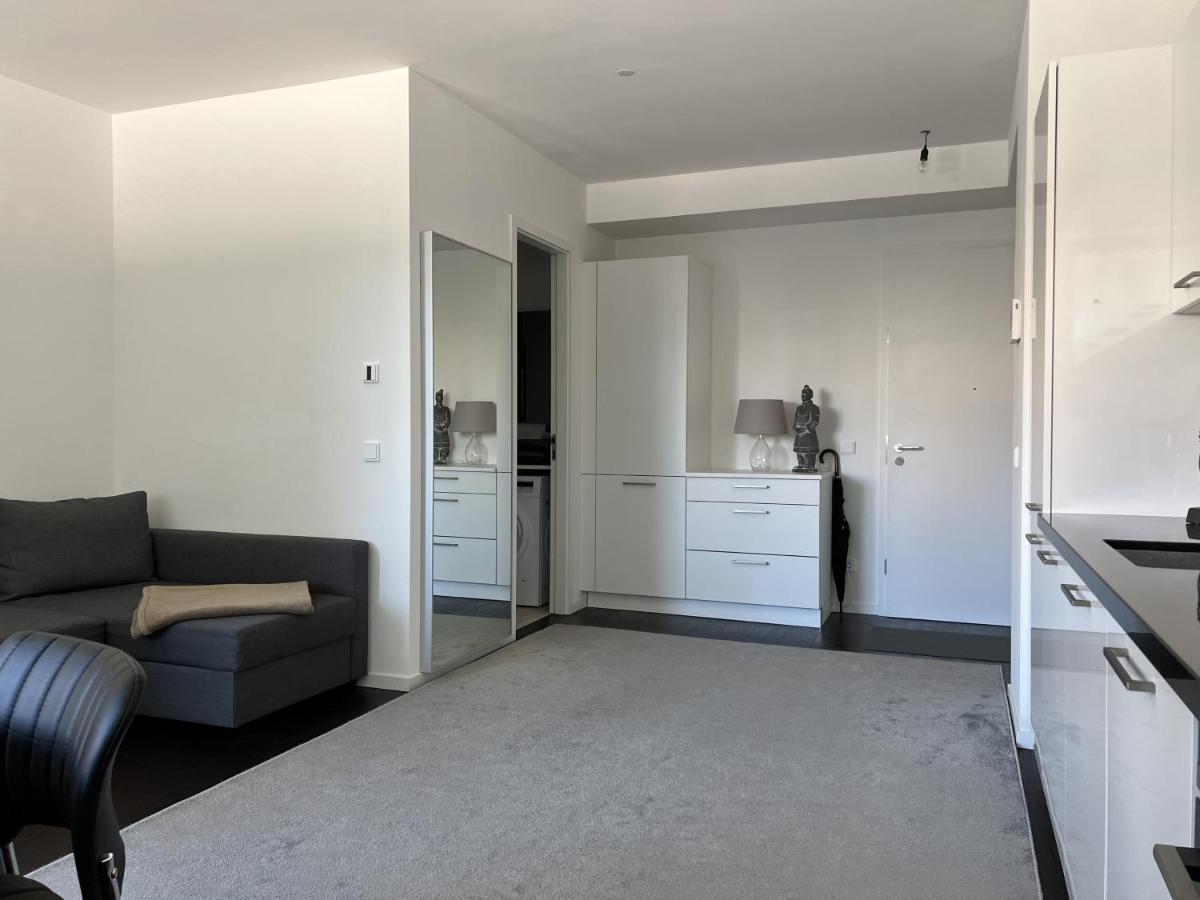 ברלין Luxury Waterfront Apartment מראה חיצוני תמונה