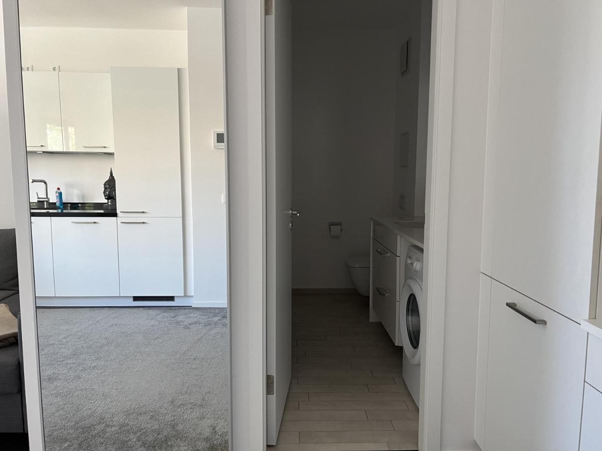 ברלין Luxury Waterfront Apartment מראה חיצוני תמונה